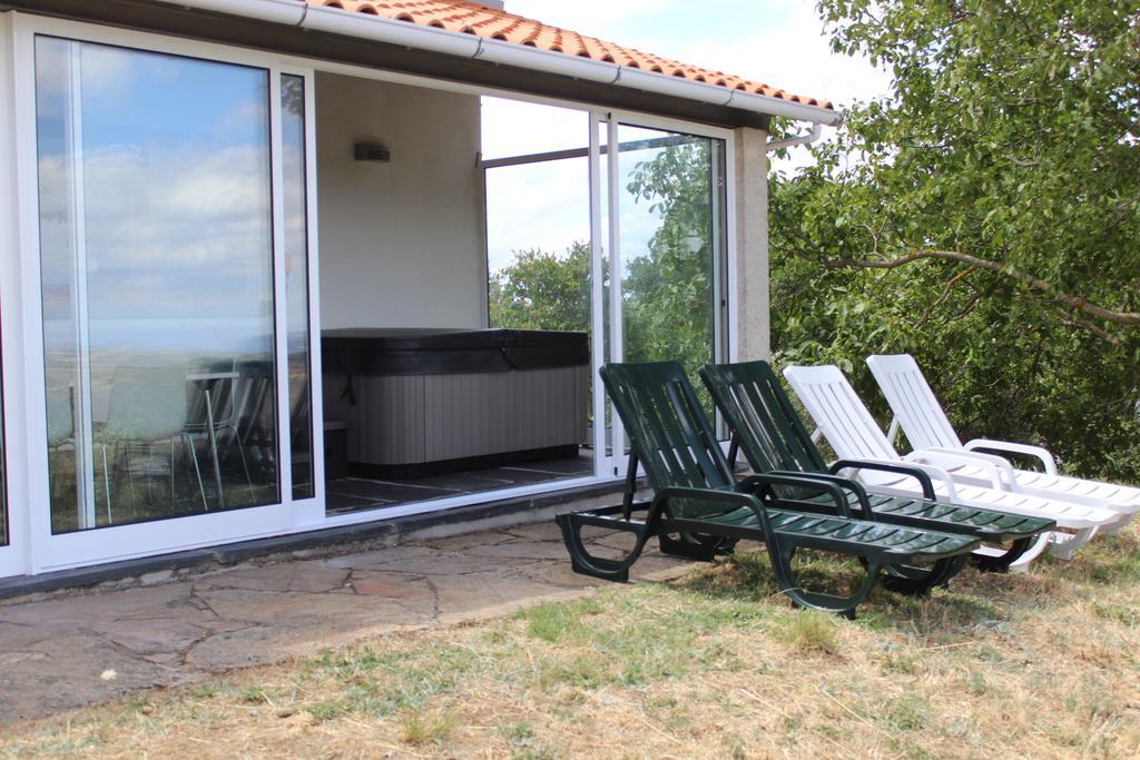 Alojamento Rural De Colmeais Exterior photo